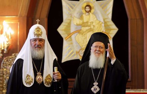 Ecumenical Patriarch Bartholomew meets ROC Patriarch Kirill (August 2018) / ocl.org